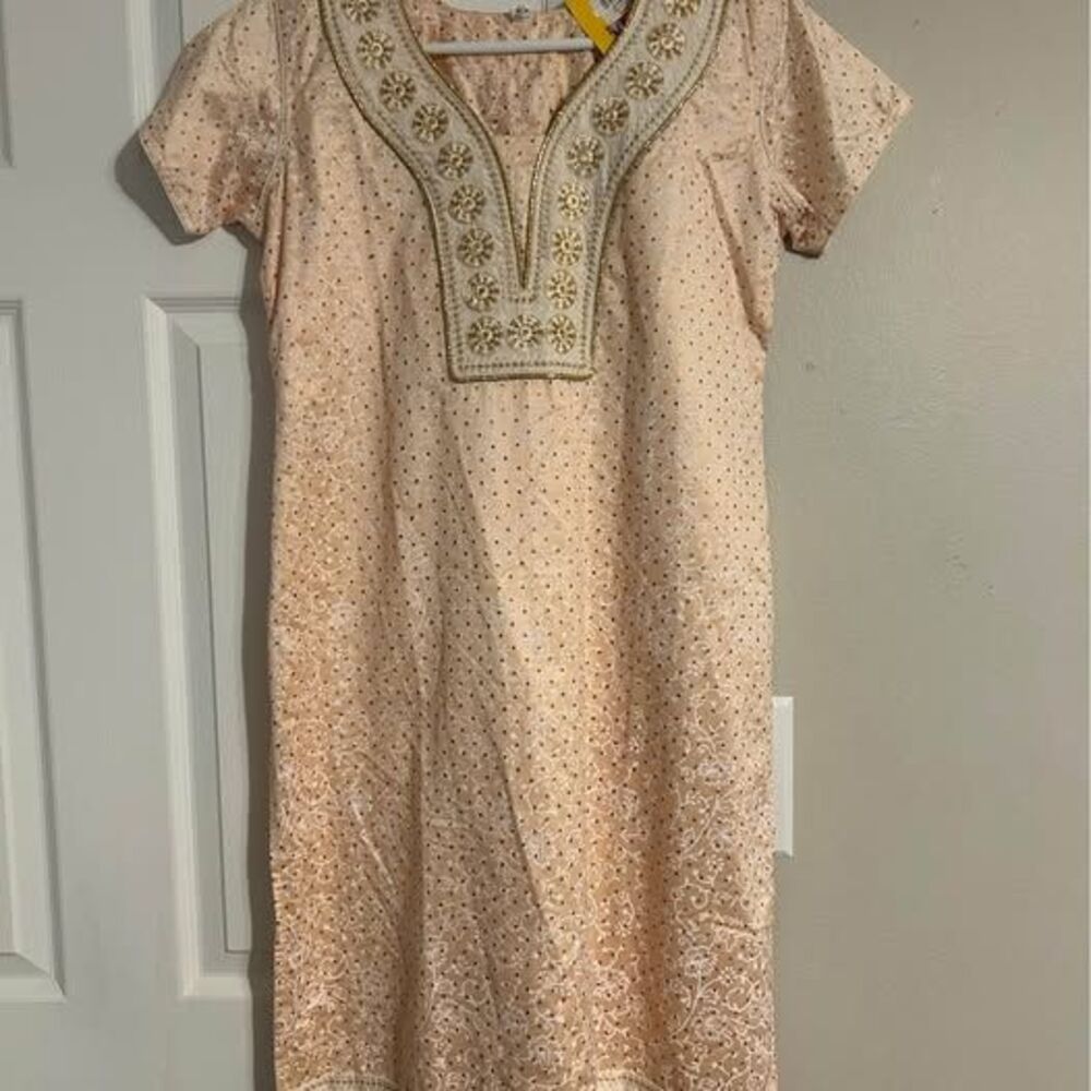 Kalyan Silks Size 40 NWT Indian Kurta Kurti Beige Gold Embroidered Ethnic Dress